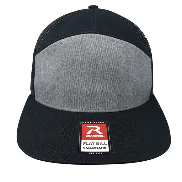 Richardson Flat Bill Snapback Trucker Hat Black One Size Adjustable Mesh Back - Picture 1 of 9